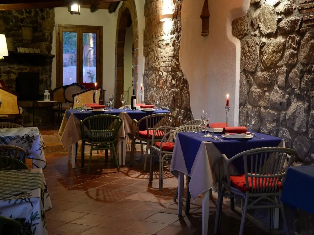 Elegant Tuscan Holiday Home