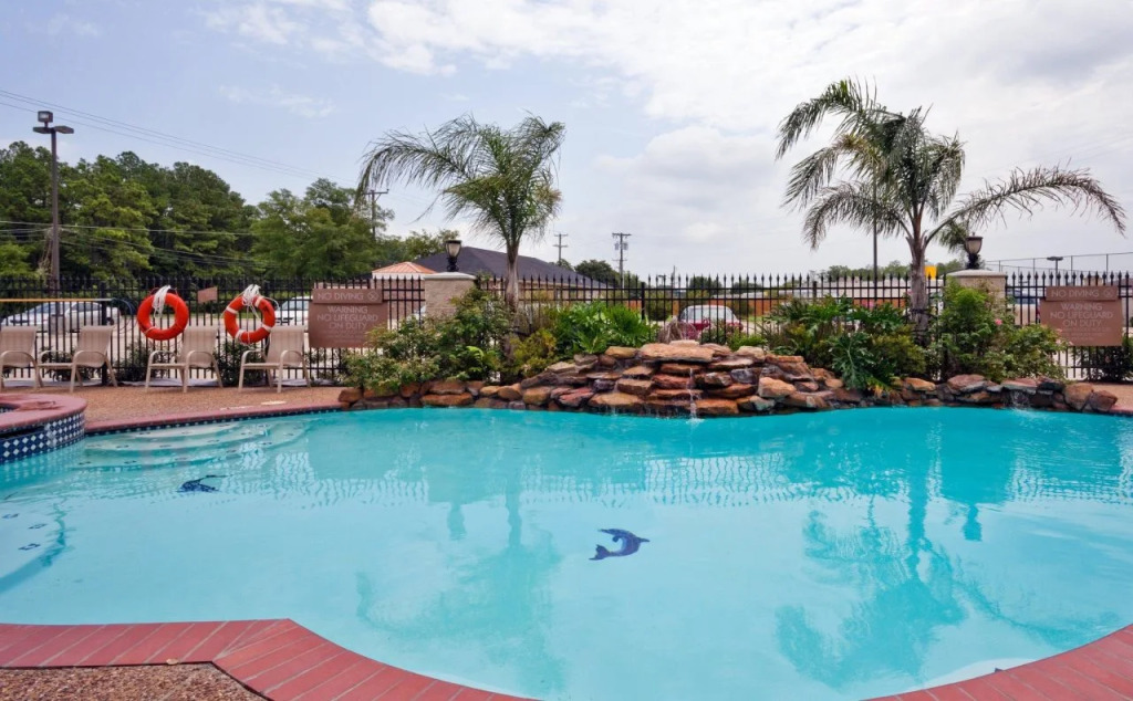 Holiday Inn Express Hotel and Suites Fairfield-North by IHG