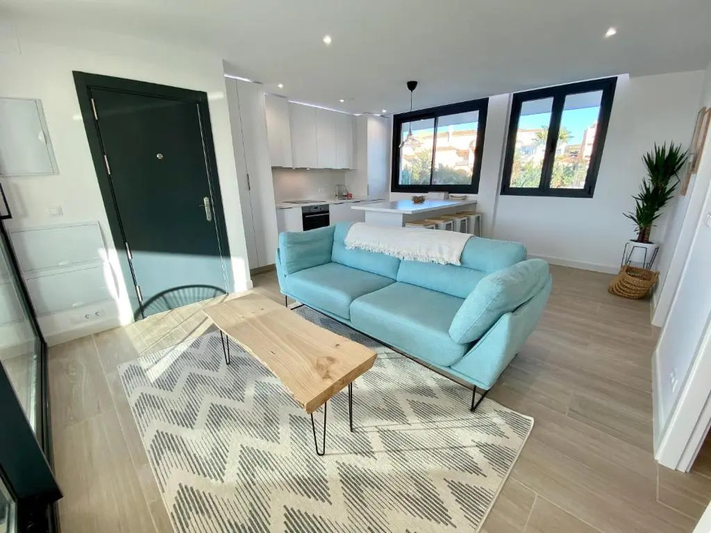 Tarifa Cozy House - Modern, Pool, Parking, Wifi,