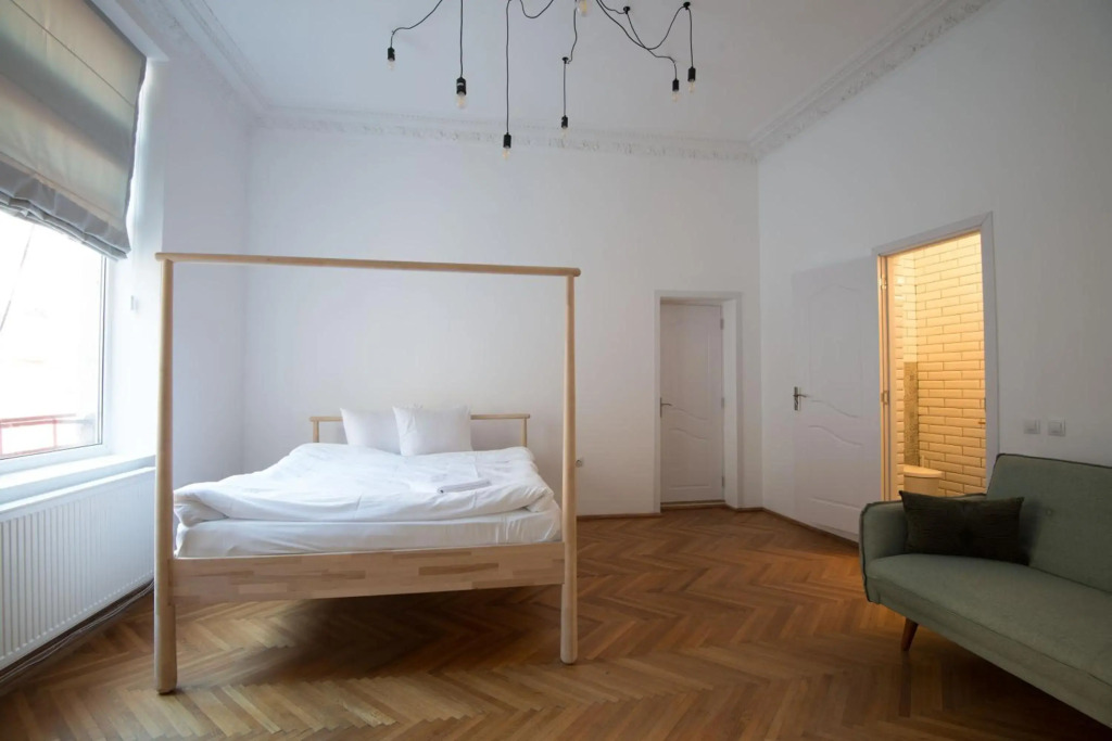 George Enescu Suites