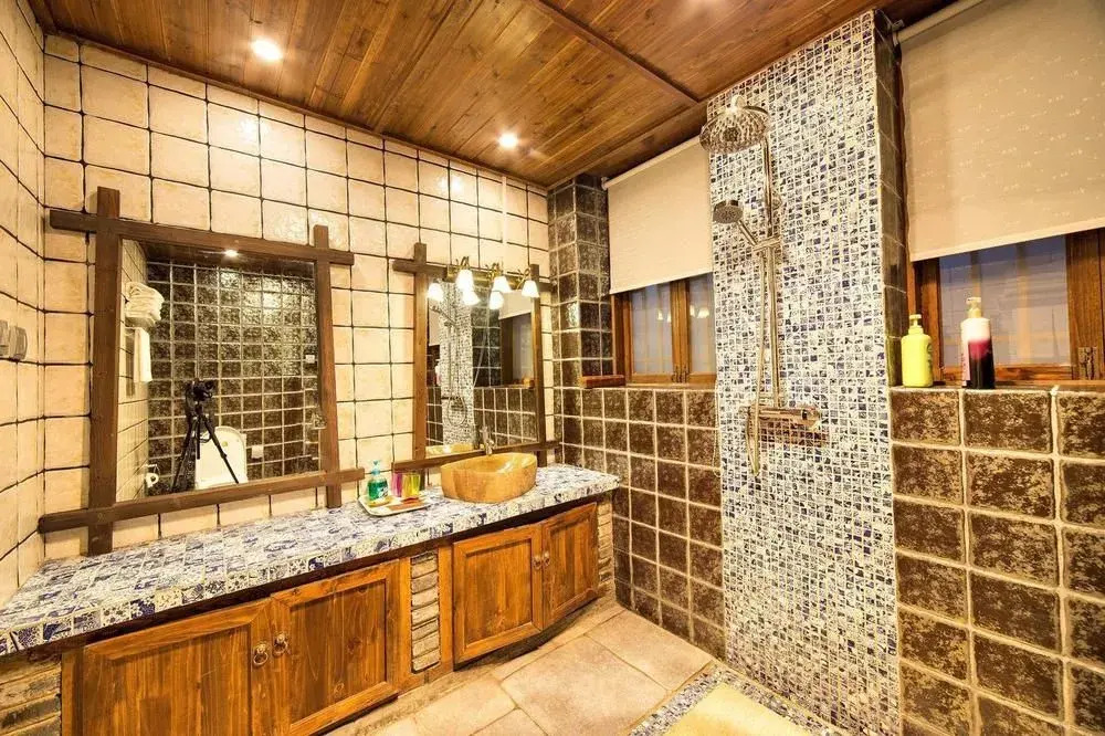 Lijiang Yunman Inn