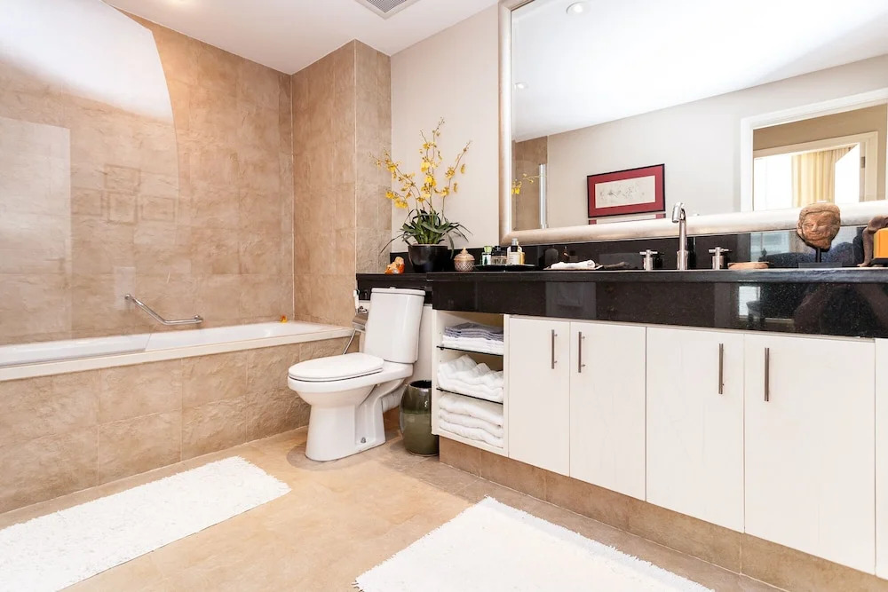 1 Bed Serviced Skyvilla With View Check in 15h to 22h Only