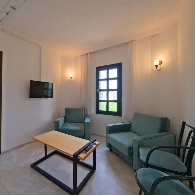 Club Mel Holiday Resort