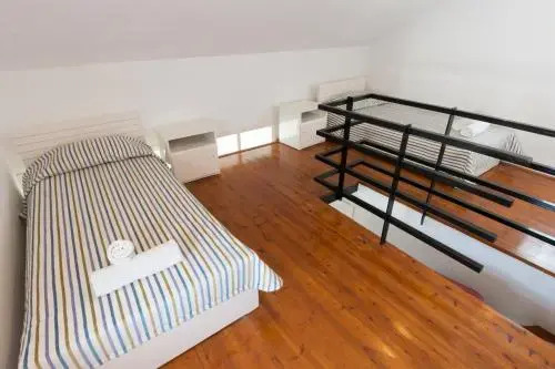 Markakis Apartments