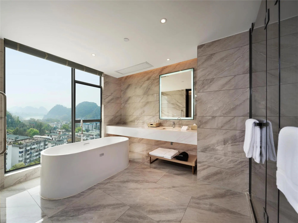 Hilton Garden Inn Guilin Diecai Li River