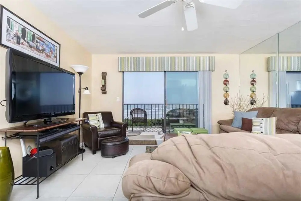Windjammer 207 - Two Bedroom Condo