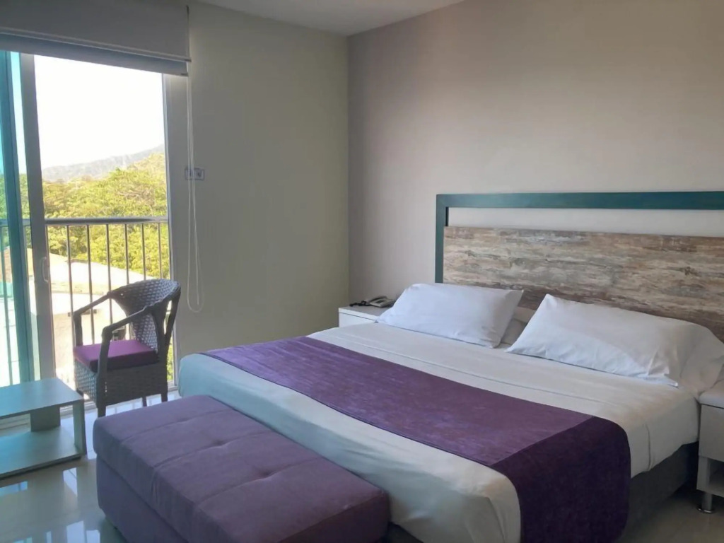Santorini Kima Beach Resort
