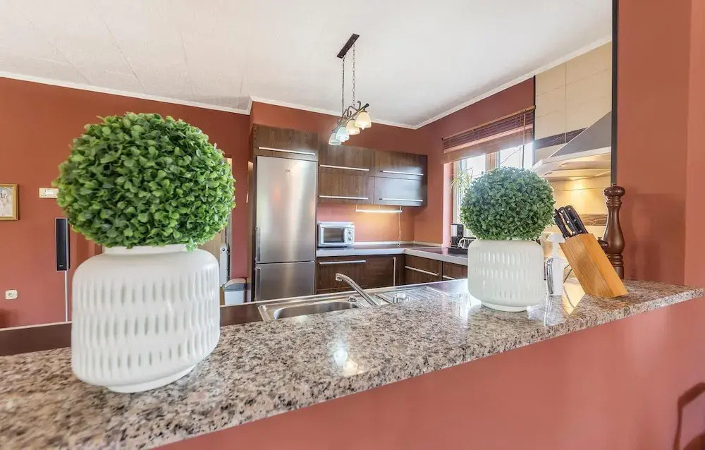 Amazing Apartment in Liznjan With 2 Bedrooms, Wifi and Outdoor Swimming Pool