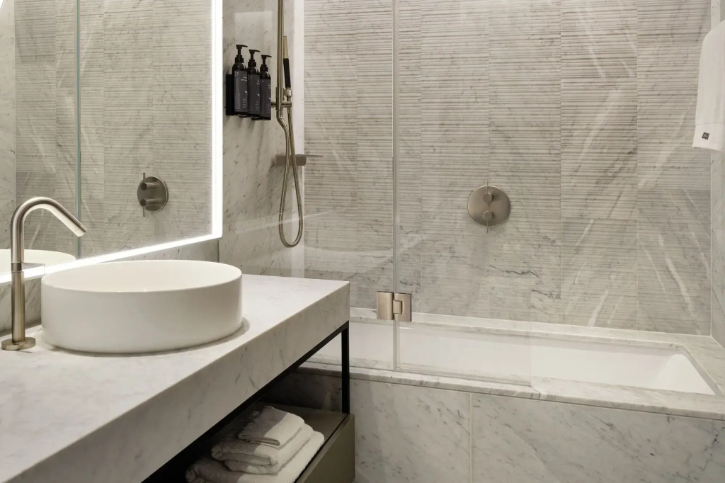 The Westin London City