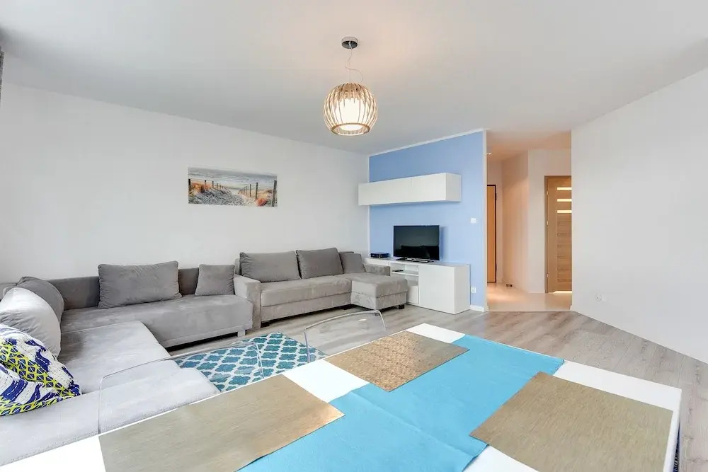 UNO Apartments