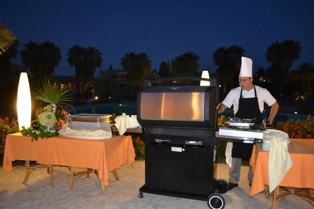 Lantana Resort Hotel&Apartments