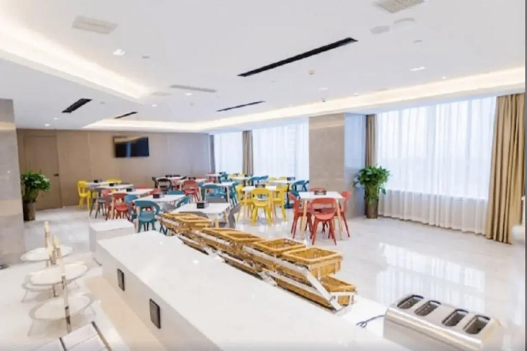 Greentree Eastern Hotel (Suqian Sihong Administration Center)