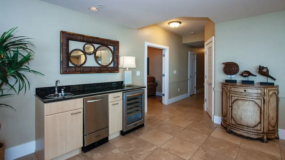 Spacious Condo With Views of Bay and Ono Island - Unit Crd1107