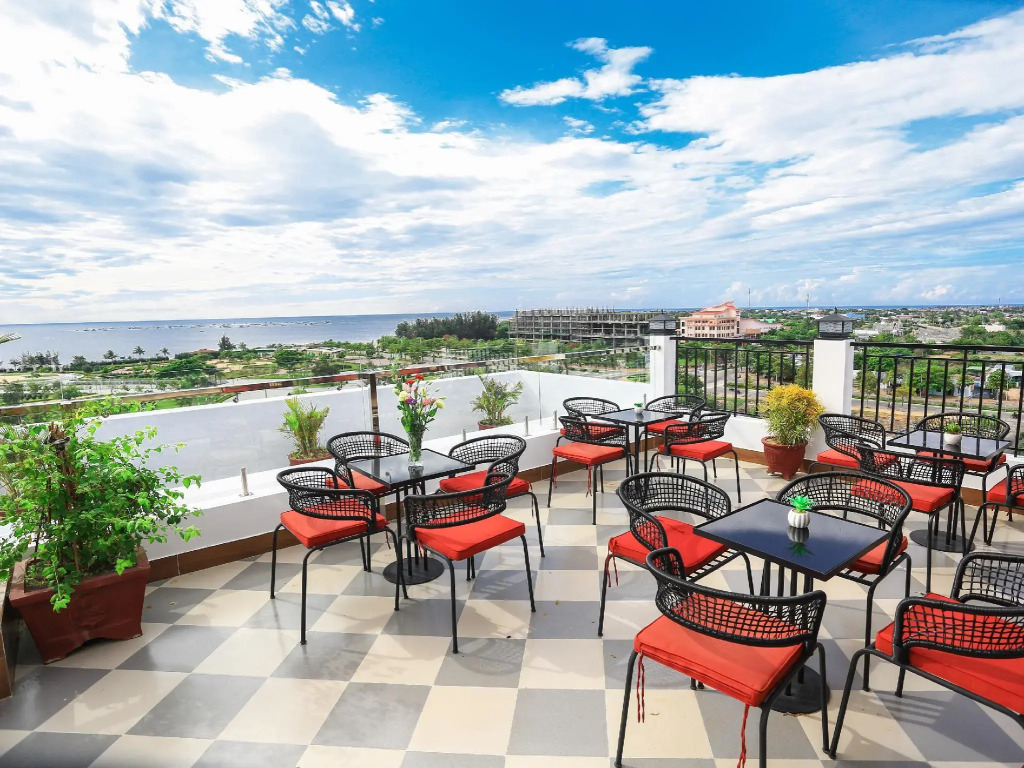 Hacom Galaxy Hotel