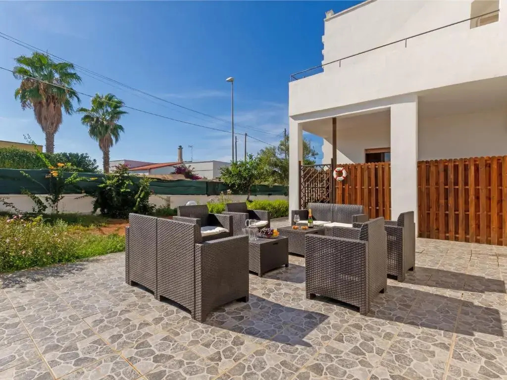Studio Apartment With Swimming Pool in Porto Cesareo Torre Squillace 3 beds