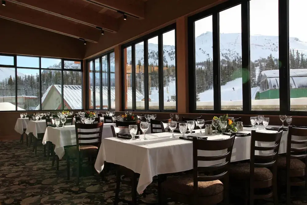 Sunshine Mountain Lodge