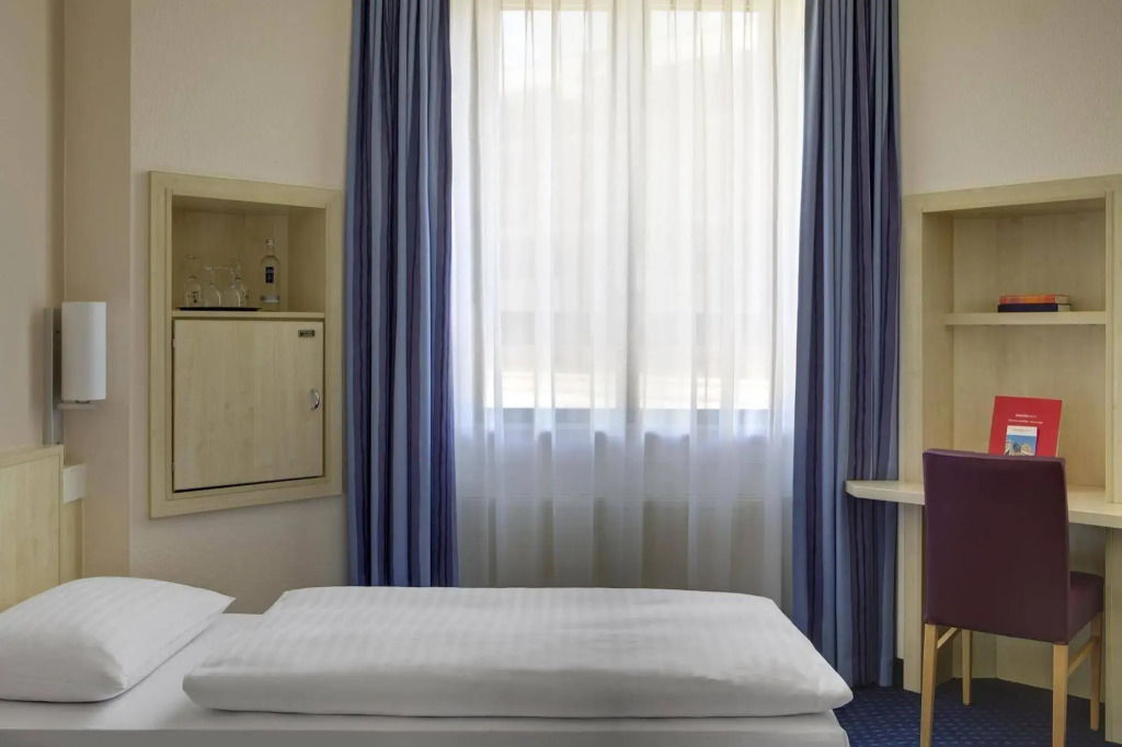 B&B HOTEL Kassel-Wilhelmshöhe