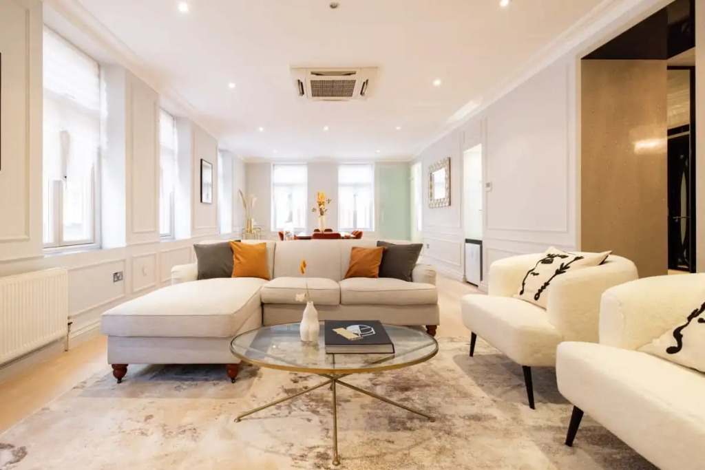 The Mayfair Arms - Modern & Bright 2BDR Apartment