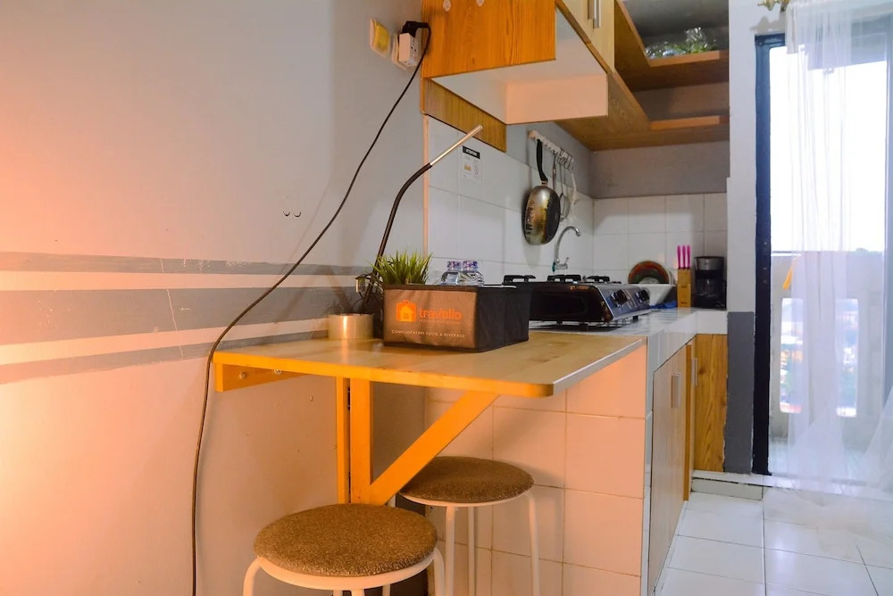 Strategic Studio Apartment at Casablanca East