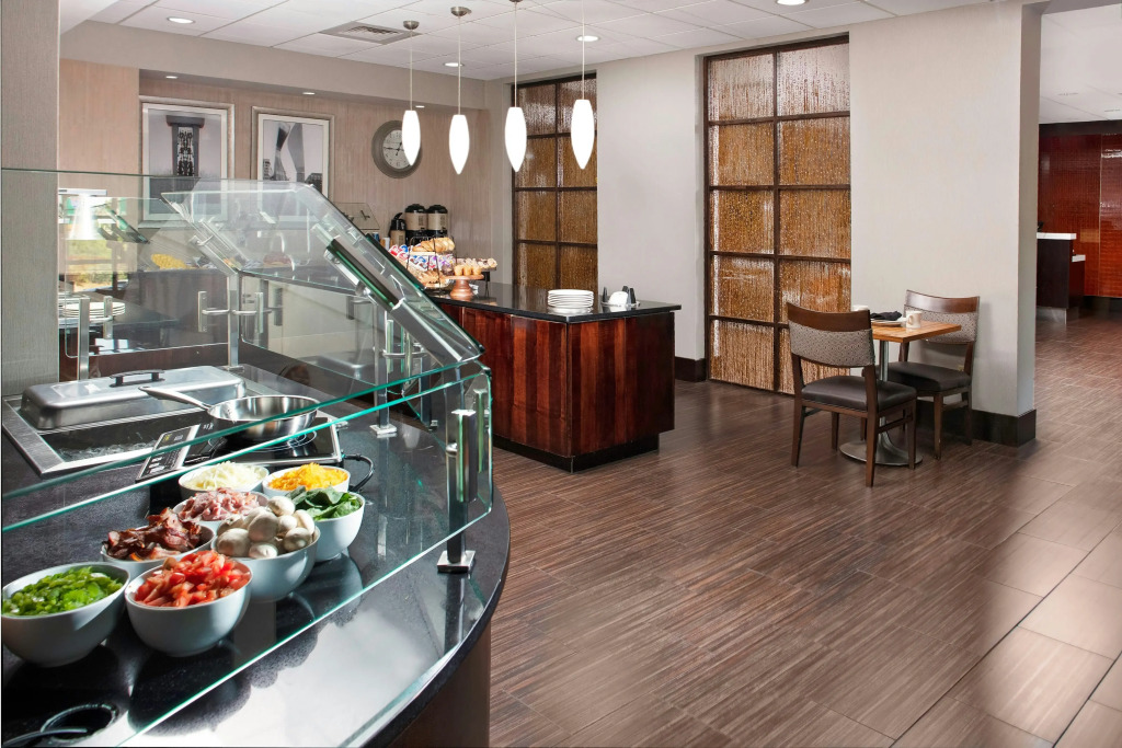 Four Points by Sheraton Memphis East