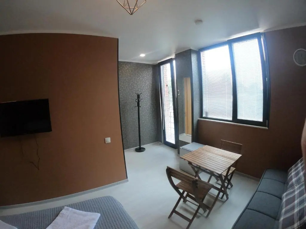 Batumi Hotel R&M