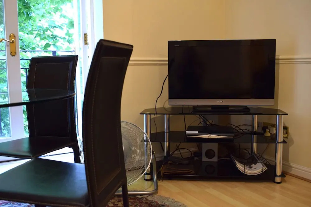 Quaint & Cosy 1 Bedroom Flat - Kensington Olympia!