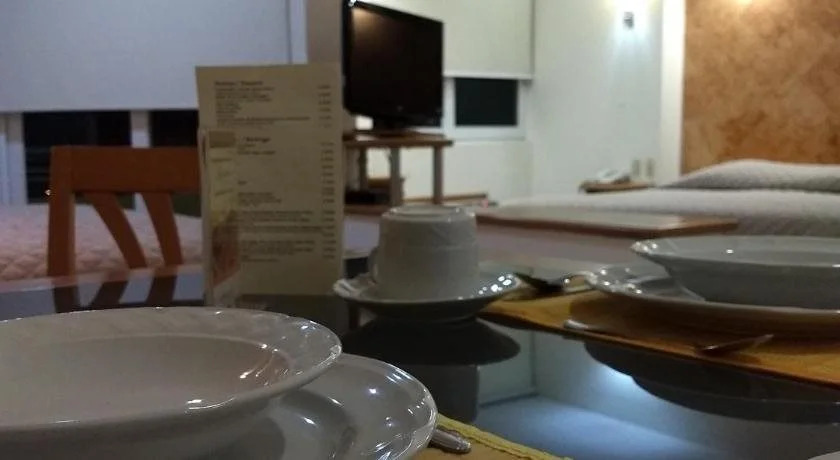 Angeles Suites & Hotel