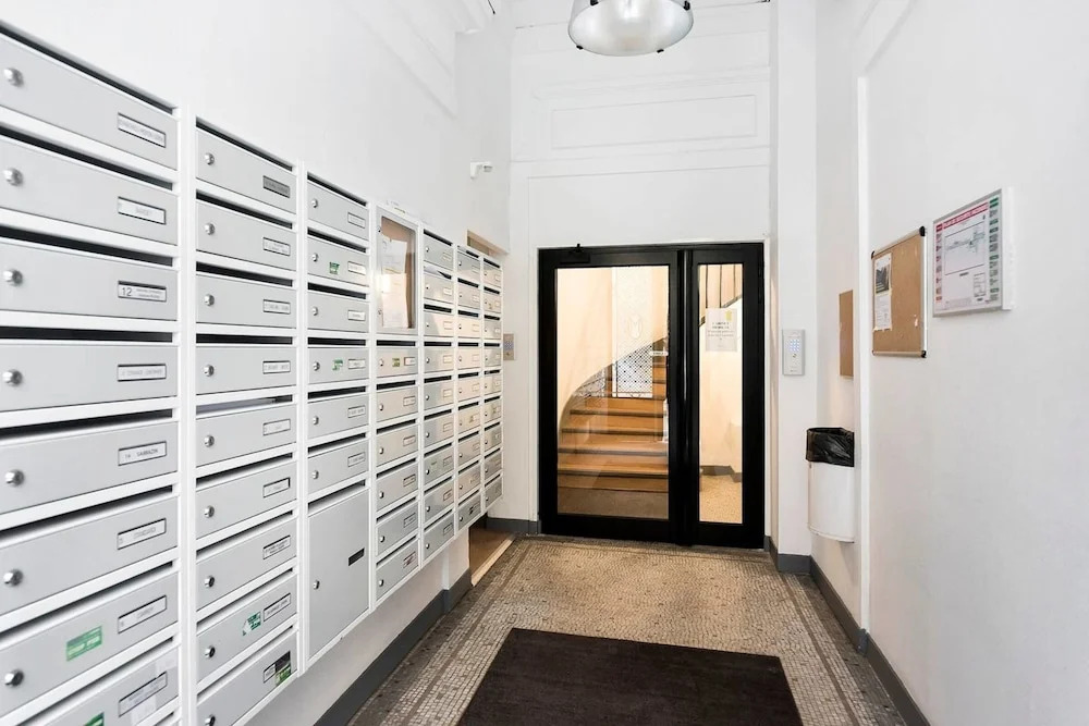 Charming 1-bdr Duplex in Amerique, 19th Arrondissement
