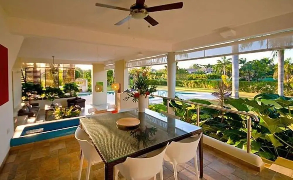 Spectacular Villa In Paradise