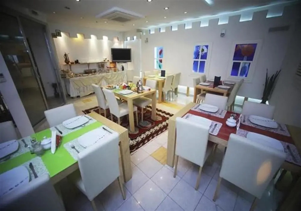 Hotel Safir