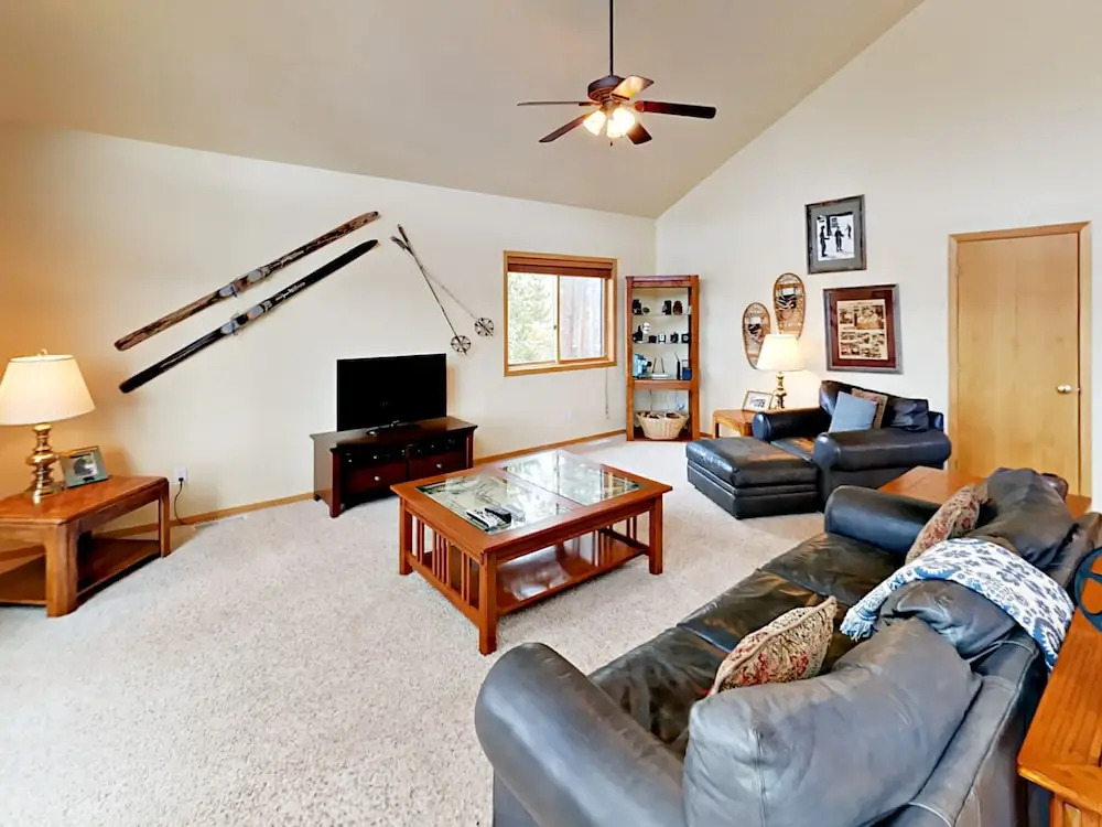38 County Road Home #8506