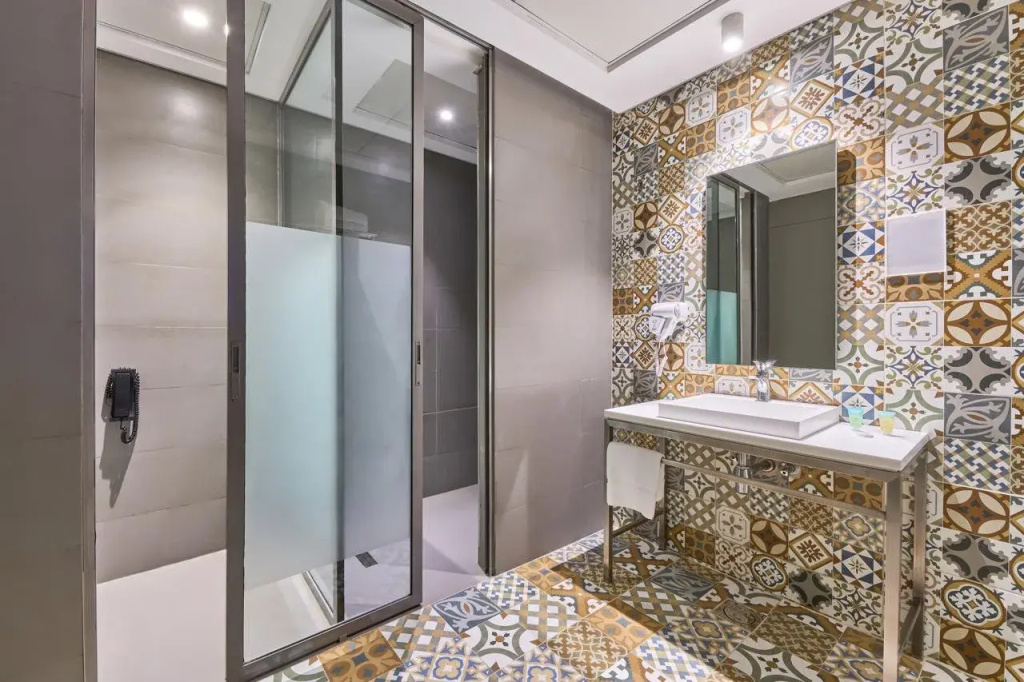Ibis Styles Dubai Jumeira