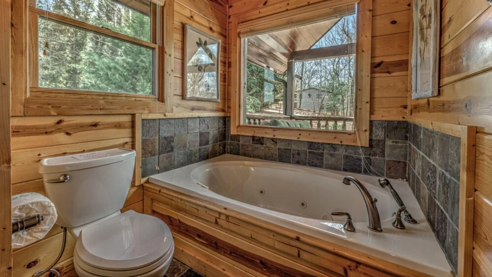 Lakeview Lodge by Escape to Blue Ridge