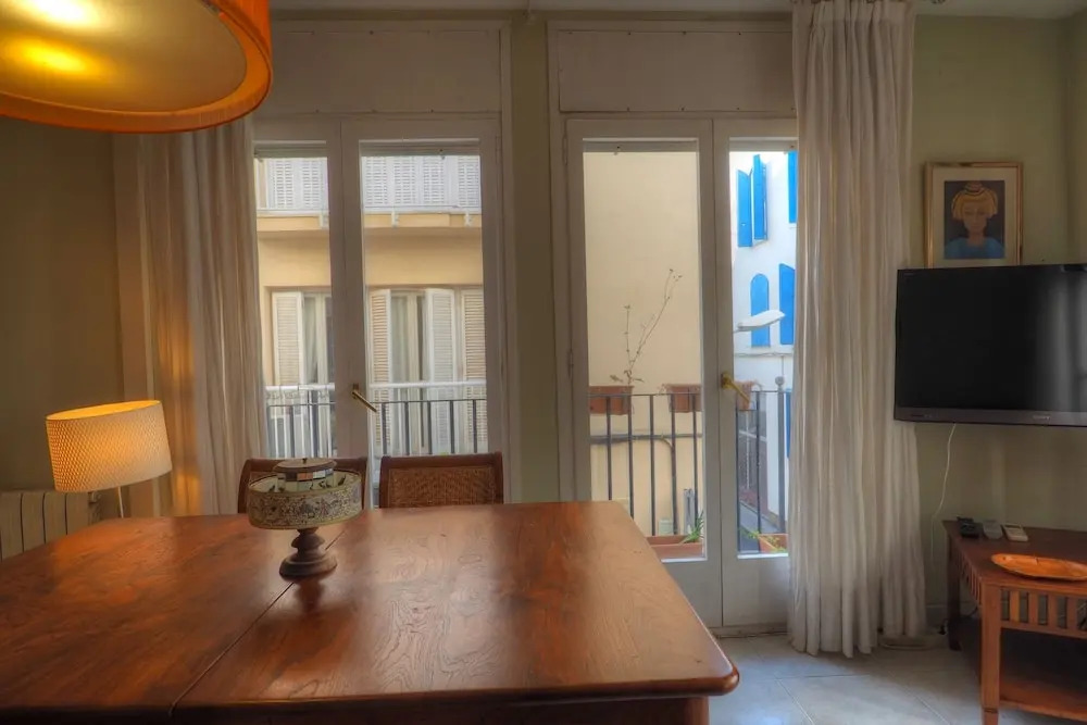 Center Family Apartment