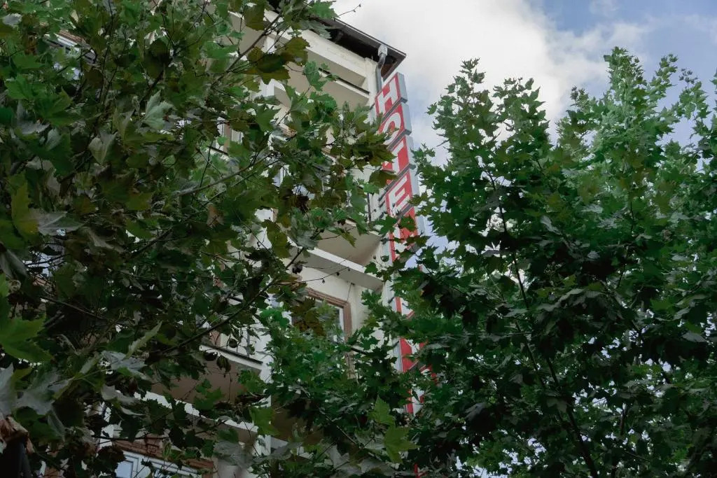 HOTEL LYBETEN