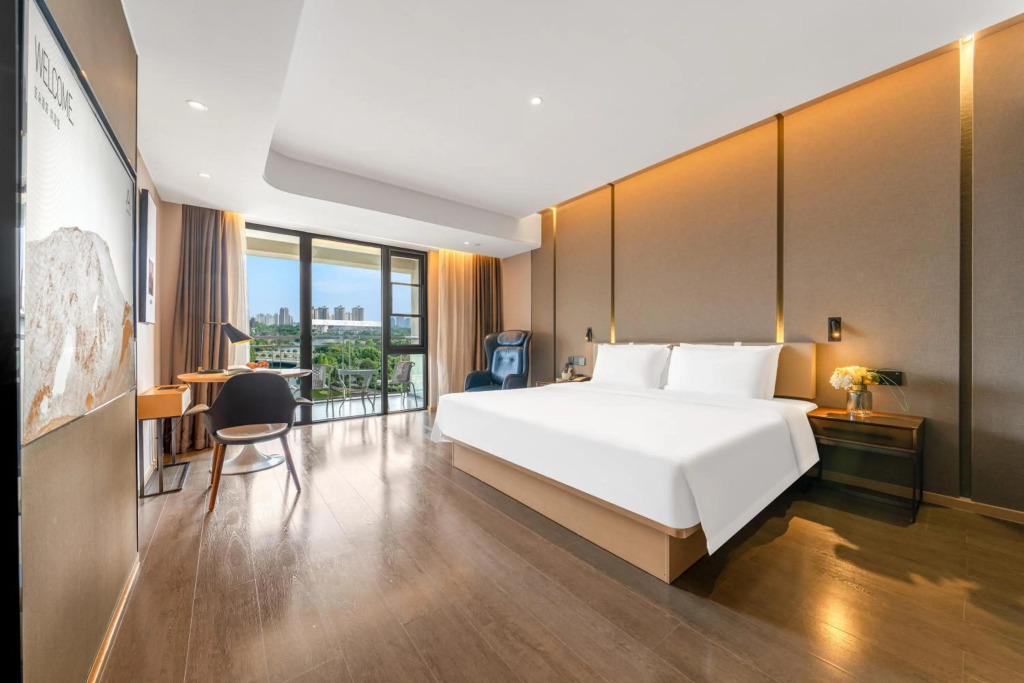 Atour Hotel Chongqing Yongchuan High-Speed Xinglong Lake