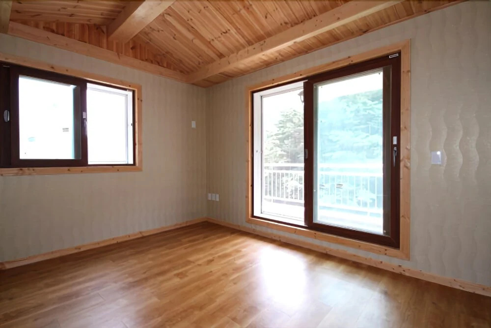 Yangyang Mori-ui-eondeok Pension