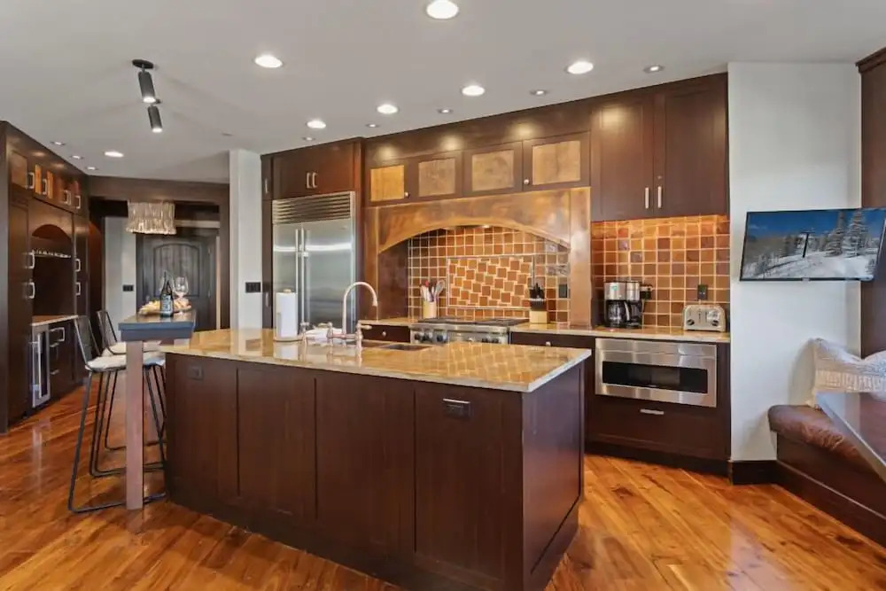 301 - Three Bedroom Condo Flagstaff by Deer Valley Resort