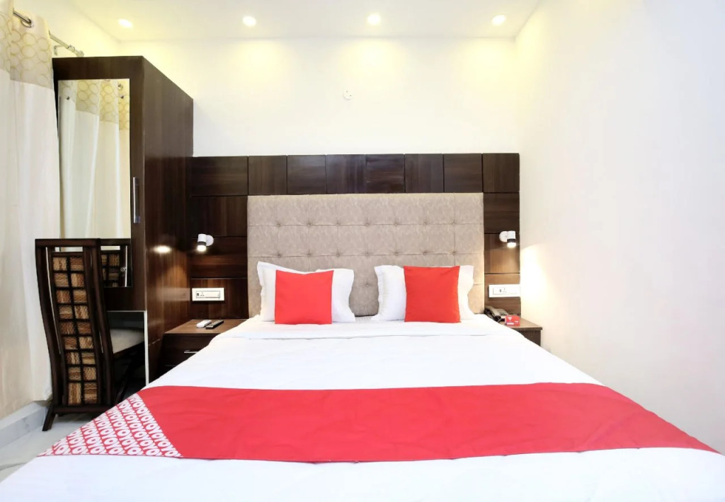 Hotel Ska Hometel by OYO Rooms