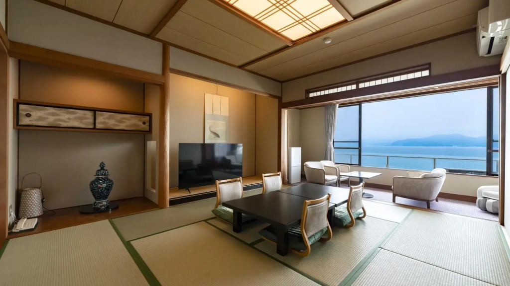 若狭美浜温泉 悠久乃碧 ホテル湾彩