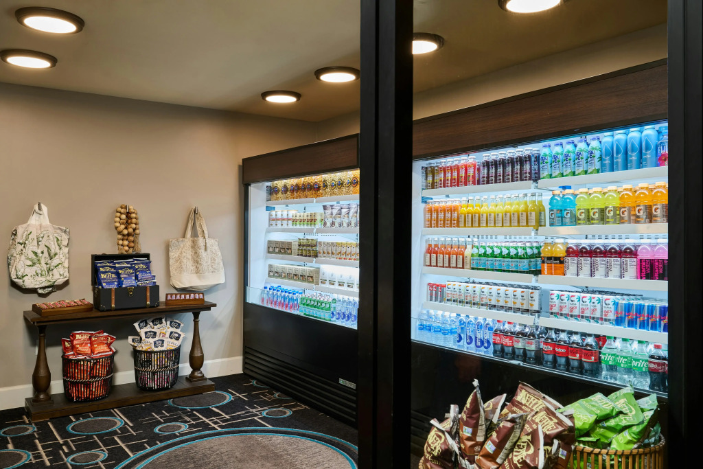 Juniper Hotel Cupertino, Curio Collection by Hilton