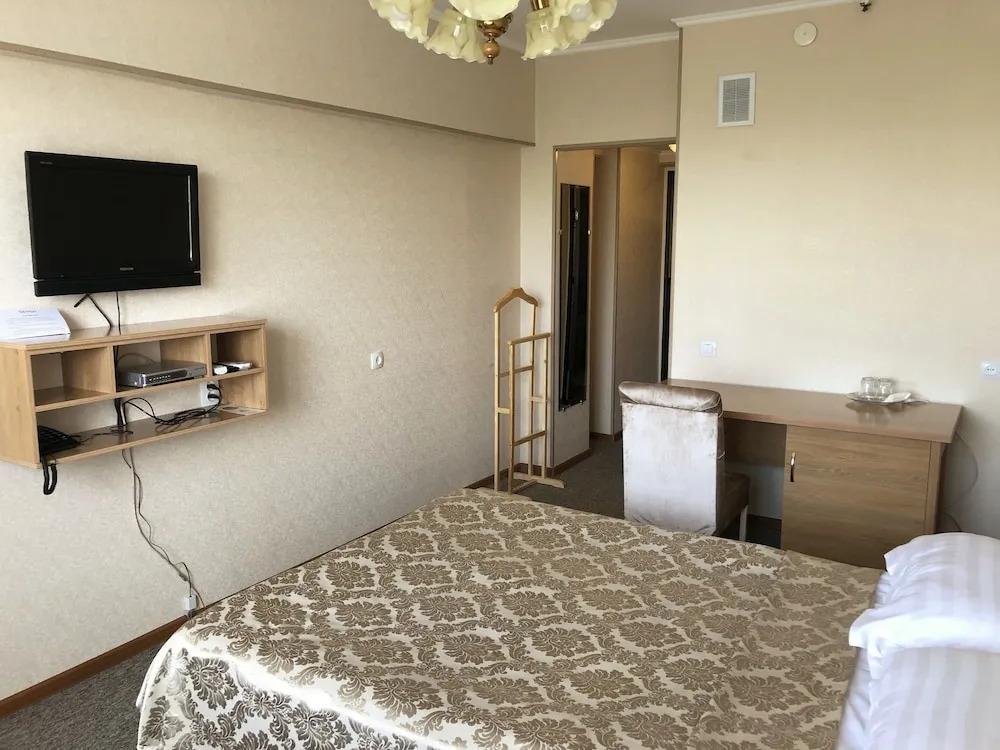 Seven Hotel Bishkek