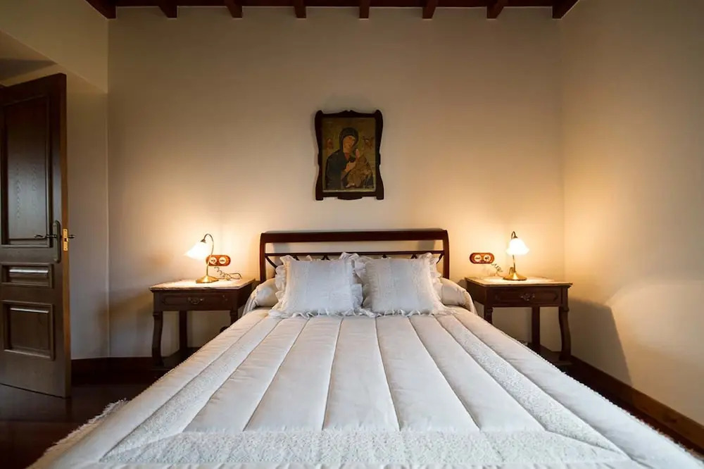 102713 House in Santiago de Compostela VR