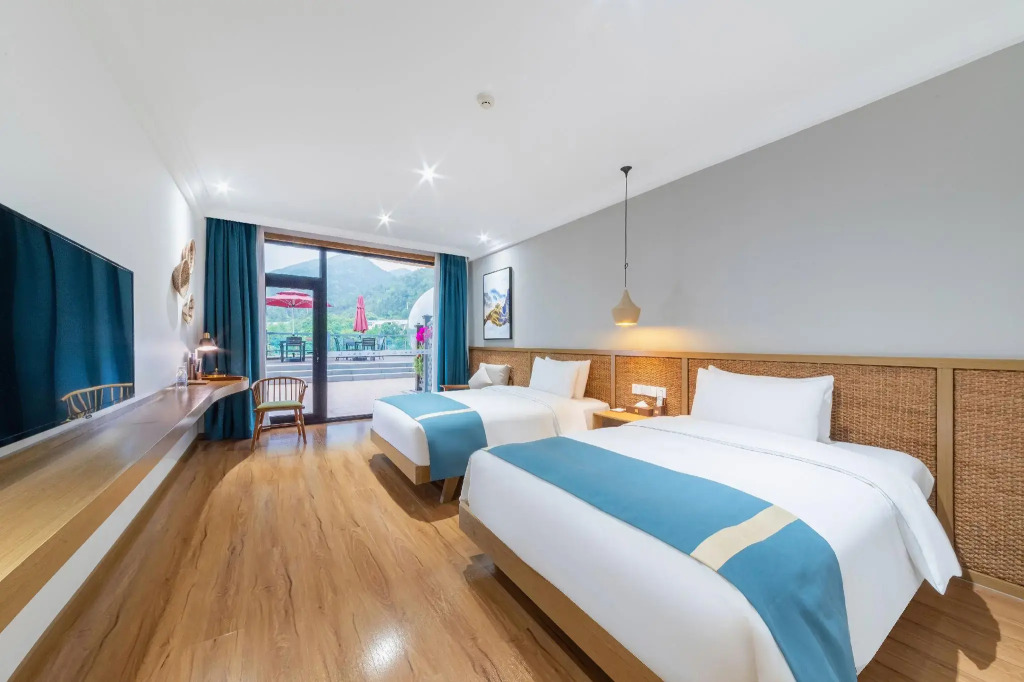 Sky & Sea Resort