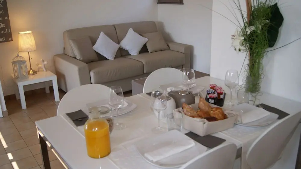 Residence Bellavista à Santa Giulia, proche de la plage et vue mer