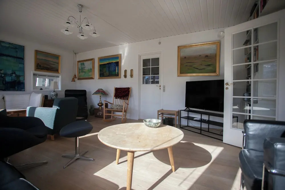 Lovely Apartments - 20 min walk from city centre