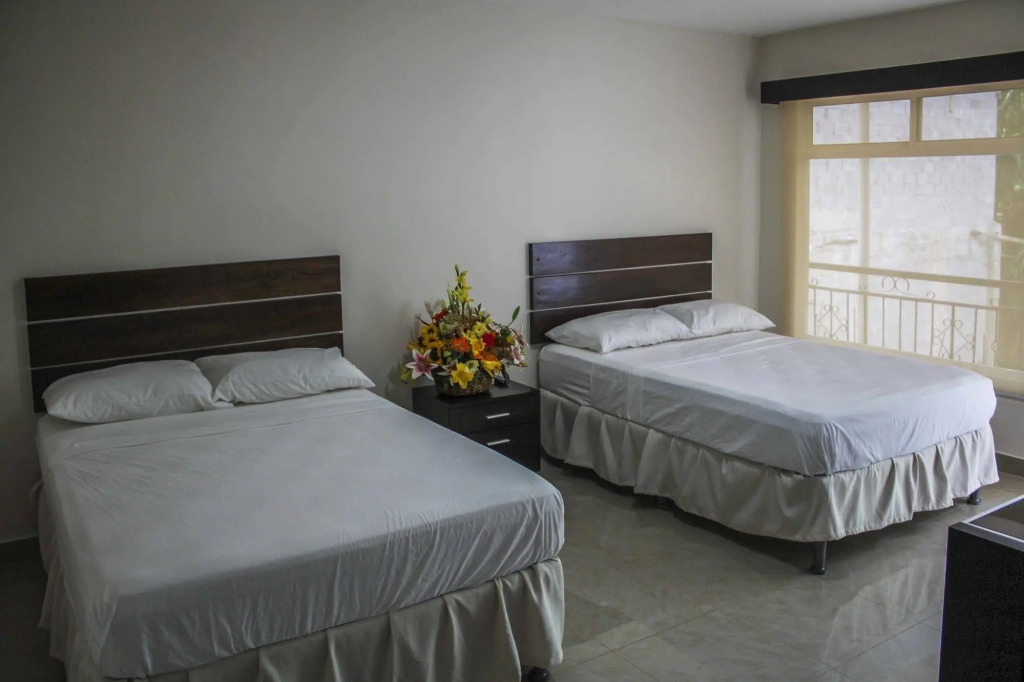 Hotel PZ Country Club & Conference Center