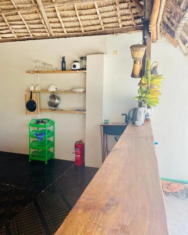 Bush House Nungwi