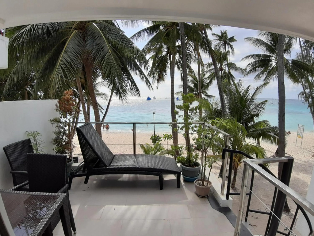 Oro Beach Resort