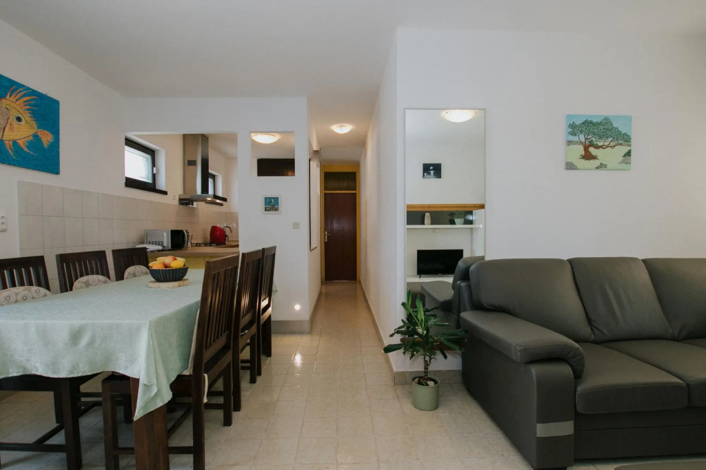 Apartment Novak in Kastel Luksic